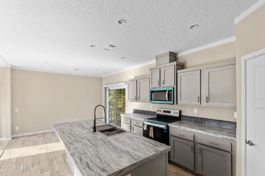 Furnished interior view inside a new home in , Keystone Heights (Image 12).