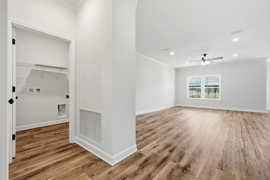 Spacious, unfurnished interior of a new home in McCarthy Estates, Defuniak Springs (Image 28). Spacious, unfurnished interior of a new home in McCarthy Estates, Defuniak Springs (Image 28).