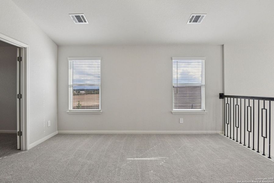 Spacious, unfurnished interior of a new home in Estancia Ranch - Premier Series, San Antonio (Image 35). Spacious, unfurnished interior of a new home in Estancia Ranch - Premier Series, San Antonio (Image 35).