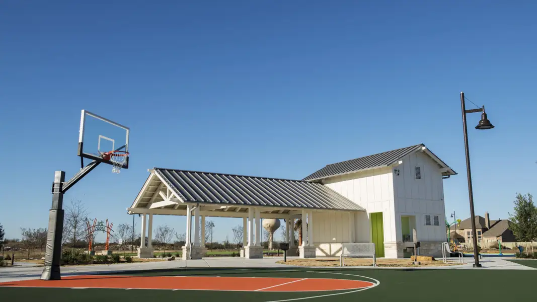 Community amenities in Santa Rita Ranch, Liberty Hill (Image 3).