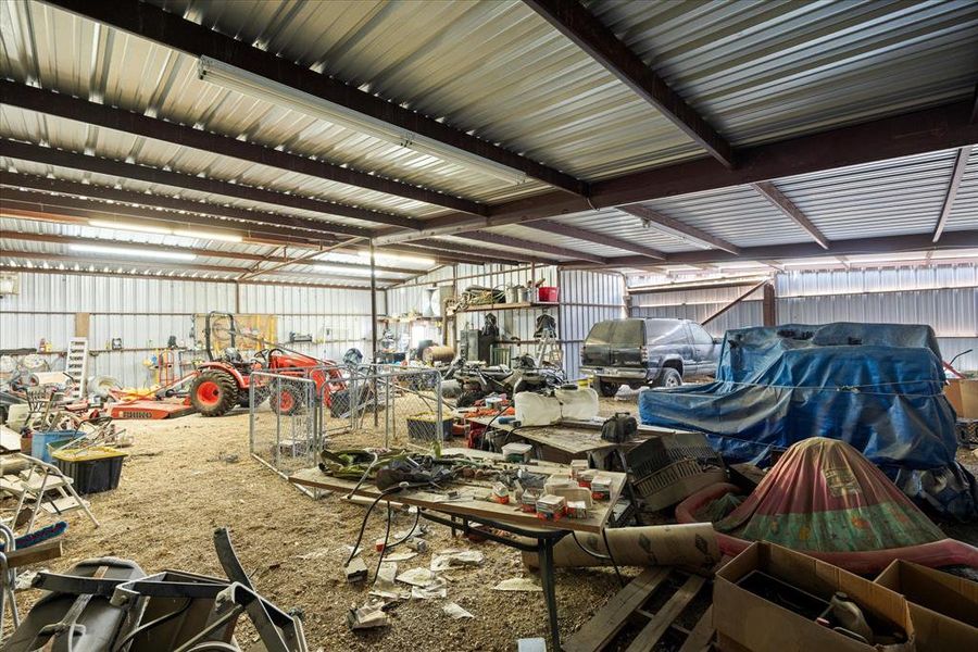 Image 33 of a home in .