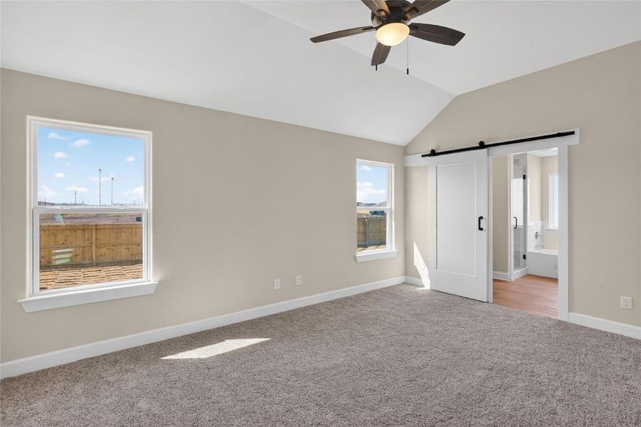 Spacious, unfurnished interior of a new home in , Snook (Image 26).