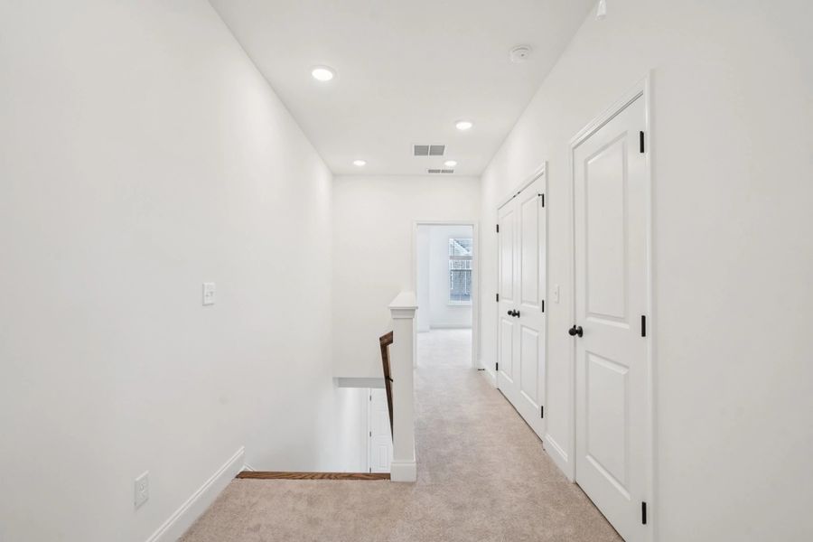 Spacious, unfurnished interior of a new home in Promenade at Clari Park, Murfreesboro (Image 15). Spacious, unfurnished interior of a new home in Promenade at Clari Park, Murfreesboro (Image 15).