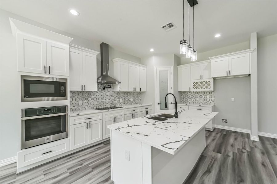 Furnished interior view inside a new home in , Conroe (Image 13).