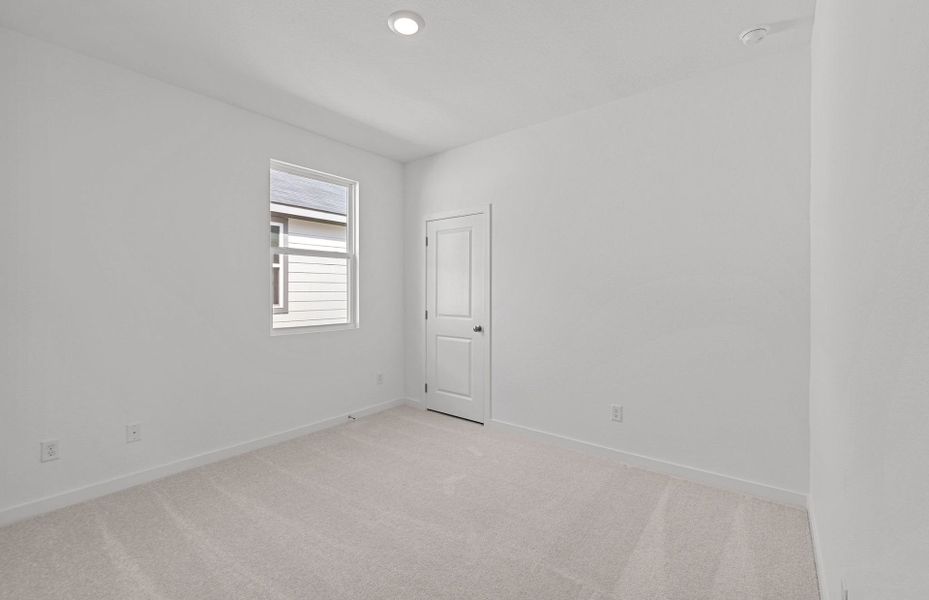 Spacious, unfurnished interior of a new home in Alto, San Marcos (Image 24).