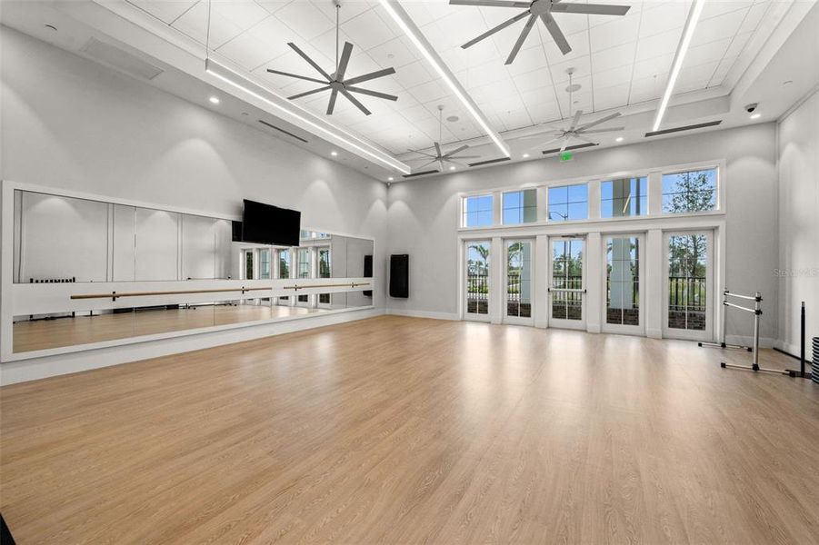 Spacious, unfurnished interior of a new home in , Alva (Image 22).