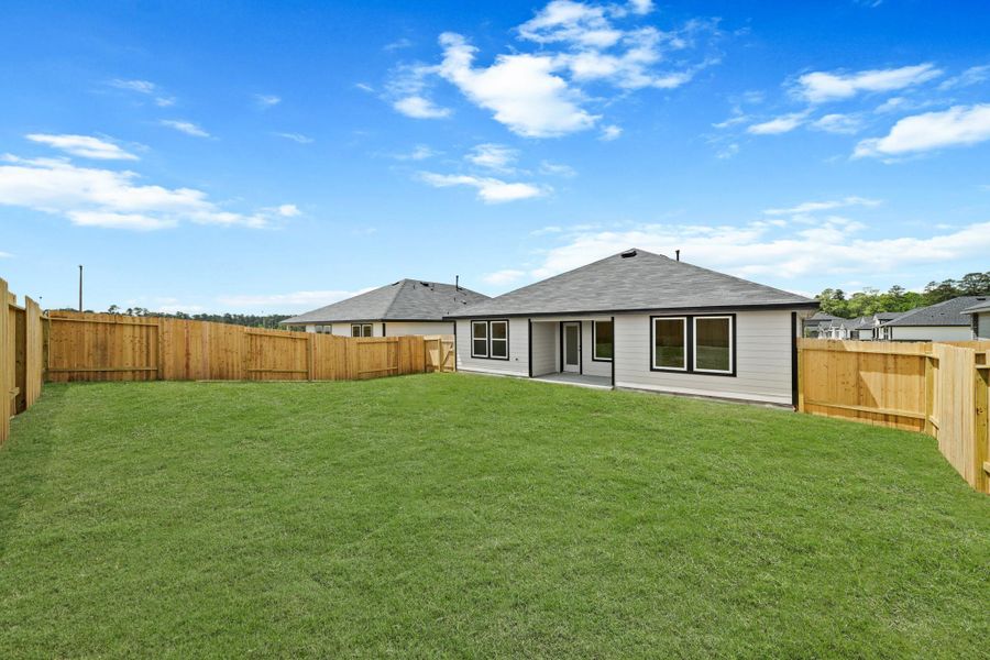 Exterior details and patio area of a home in Chapel Lakes, Montgomery (Image 15). Exterior details and patio area of a home in Chapel Lakes, Montgomery (Image 15).