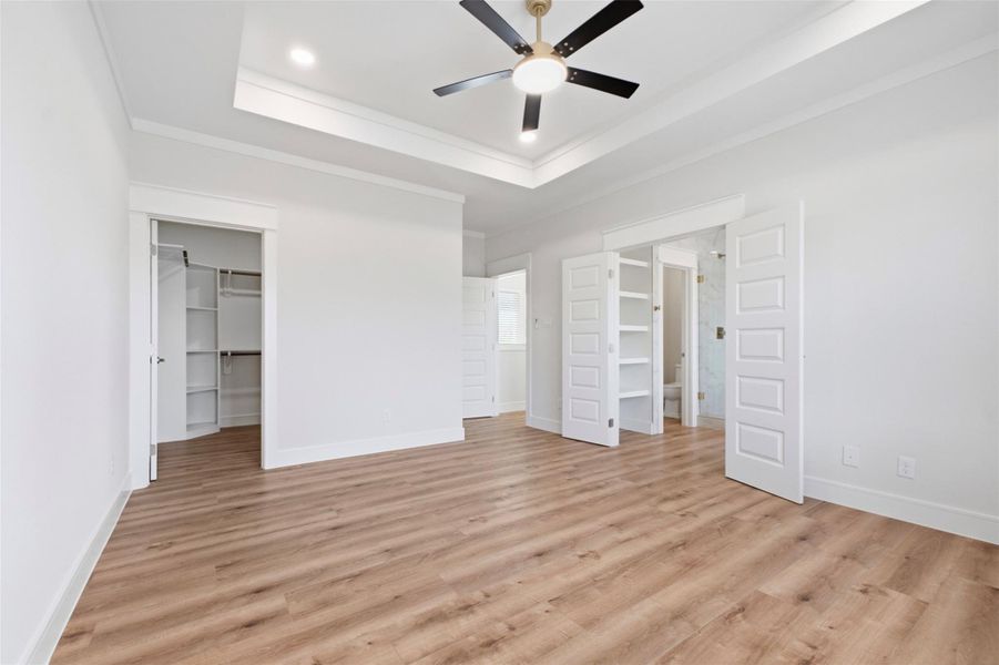 Spacious, unfurnished interior of a new home in , Houston (Image 16).