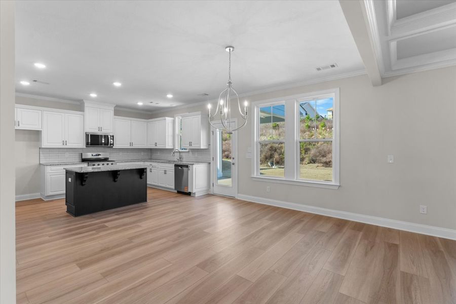 Spacious, unfurnished interior of a new home in Crawford Creek, Grovetown (Image 21). Spacious, unfurnished interior of a new home in Crawford Creek, Grovetown (Image 21).