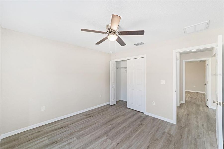Spacious, unfurnished interior of a new home in , Dunnellon (Image 24).