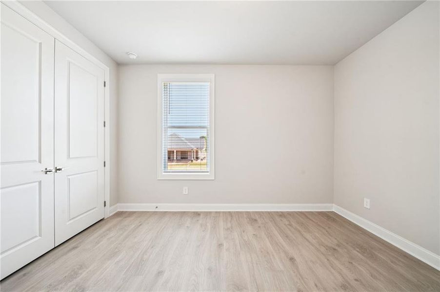 Spacious, unfurnished interior of a new home in River Pointe, Monroe (Image 26).