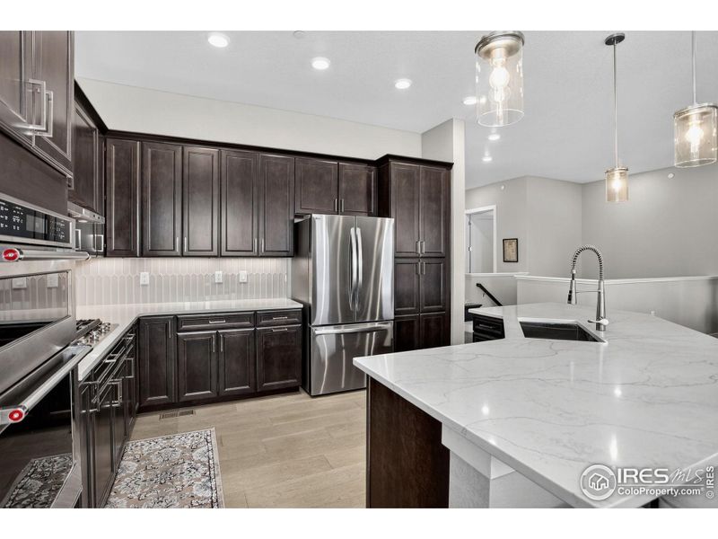 Beautiful custom cabinetry & finishes