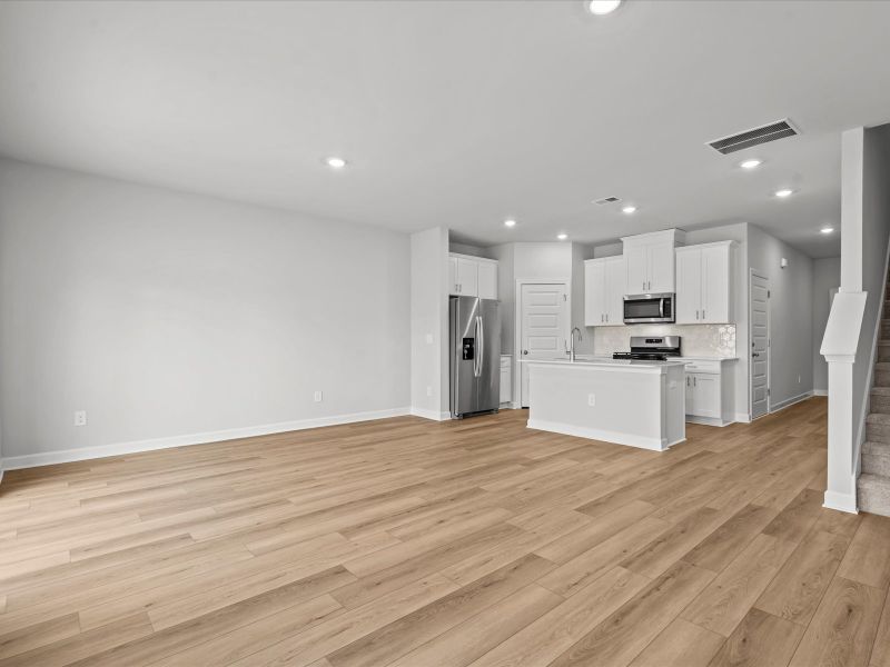 Spacious, unfurnished interior of a new home in Northbrook Village Townes, Taylors (Image 11).