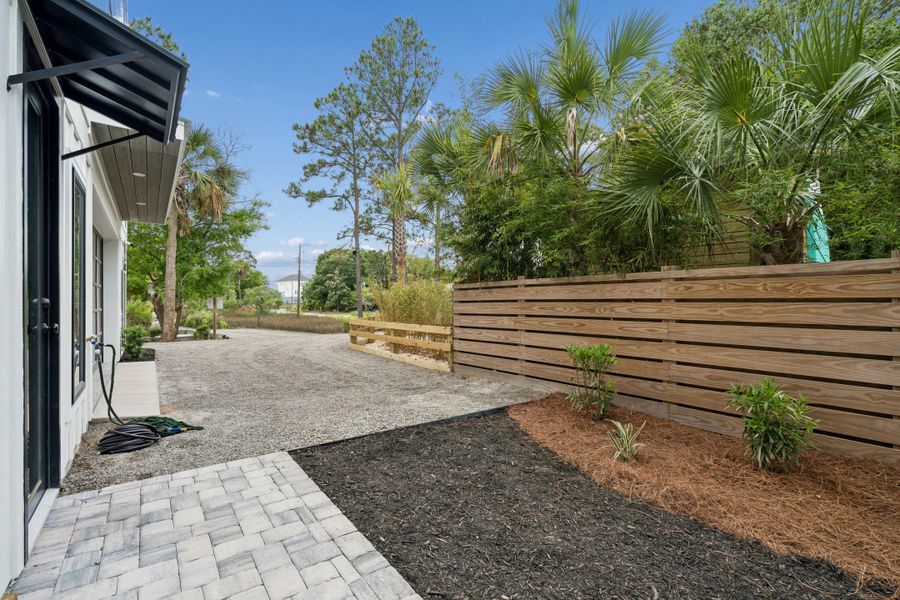 Exterior details and patio area of a home in , Folly Beach (Image 47).