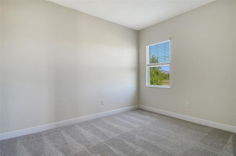Spacious, unfurnished interior of a new home in Canoe Creek, Parrish (Image 40).