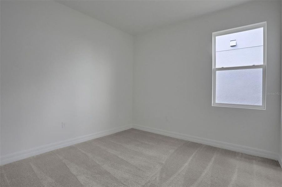 Spacious, unfurnished interior of a new home in Turnleaf, Punta Gorda (Image 20).