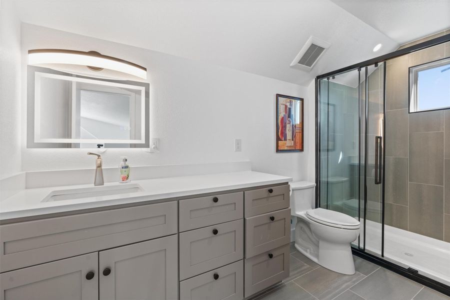 Furnished interior view inside a new home in , Austin (Image 30).