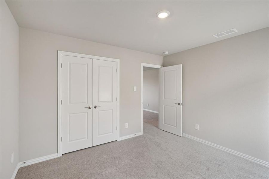 Photo is not of the actual home, but is an inspirational photo of builder’s model home and may depict options, furnishings, and/or decorator features that are not included.