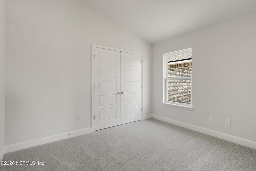 Spacious, unfurnished interior of a new home in , Green Cove Springs (Image 18).