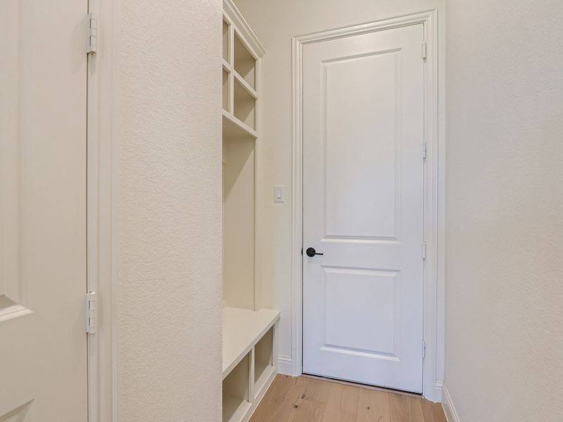 Plan 850 Mud Room Representative Photo