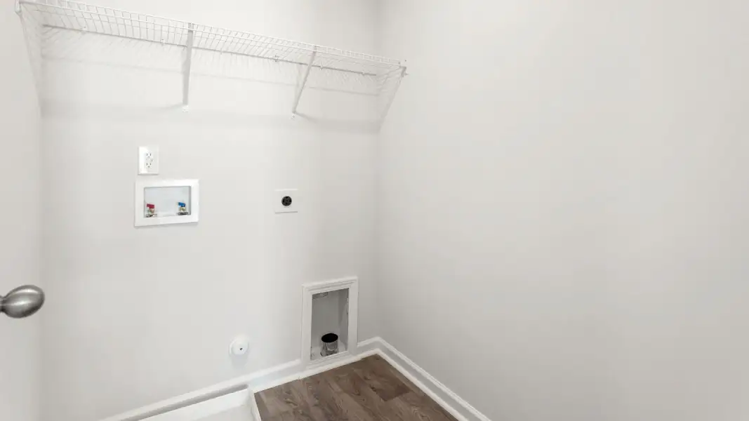 Spacious, unfurnished interior of a new home in Aspen Place, Thomasville (Image 24).