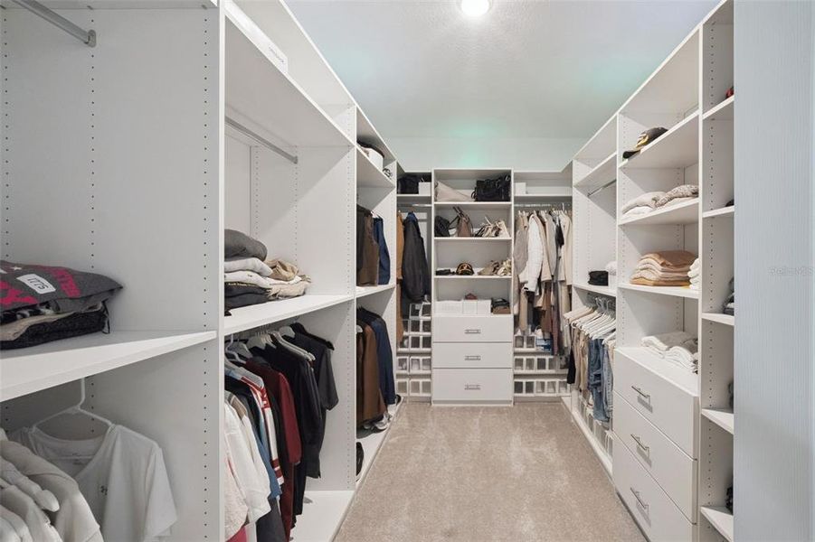 Furnished interior view inside a new home in , Mount Dora (Image 52).