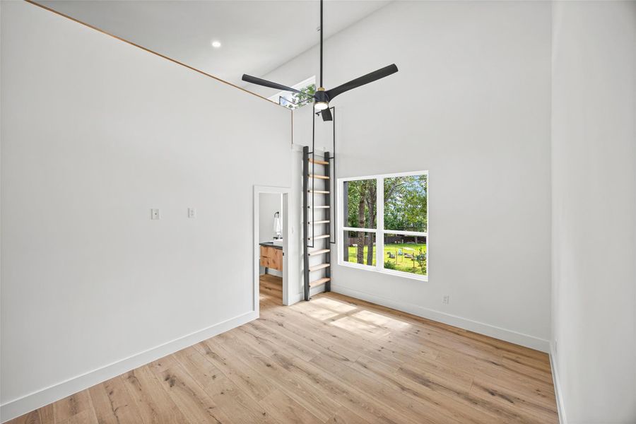 Spacious, unfurnished interior of a new home in , Montgomery (Image 24).