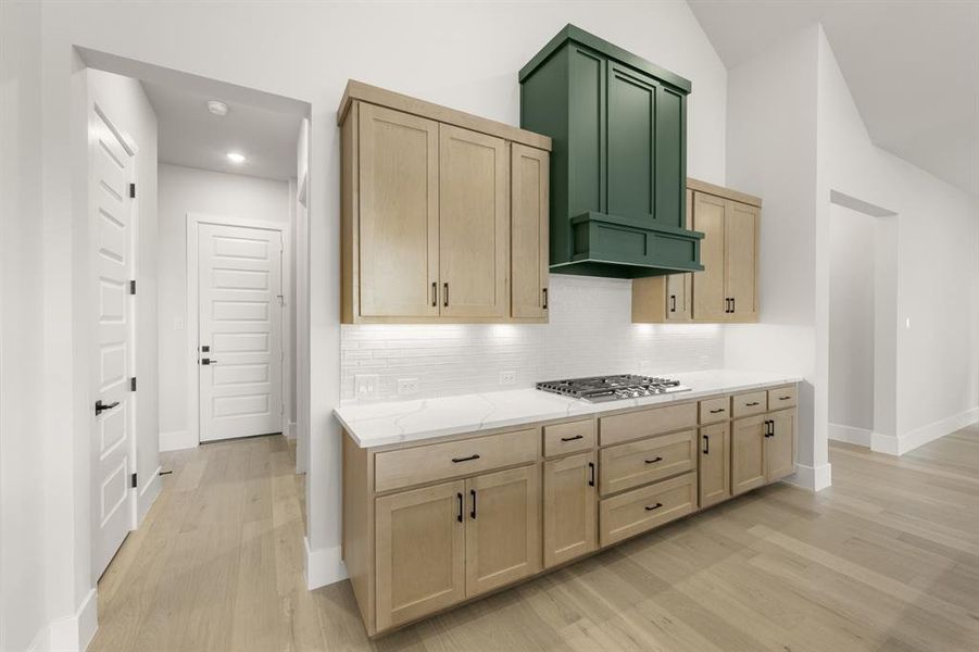 404 Fireblade- Kitchen-3