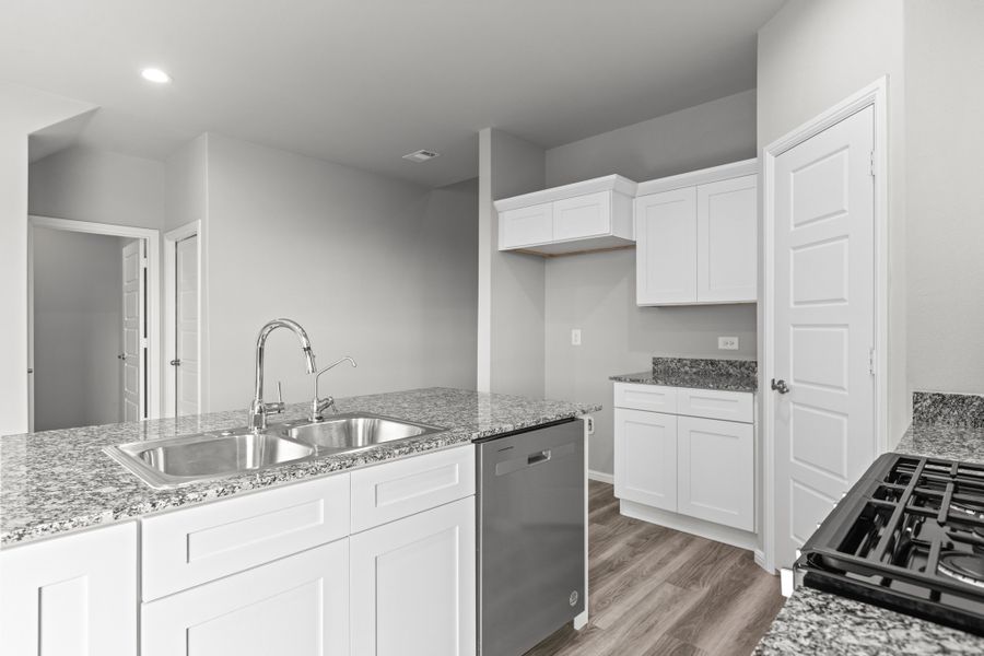 Representative furnished interior of a home built from the Shelby by D.R. Horton in Yukon Ridge, Odessa (Image 8). Representative furnished interior of a home built from the Shelby by D.R. Horton in Yukon Ridge, Odessa (Image 8).