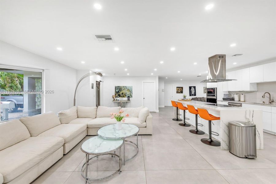 Furnished interior view inside a new home in , Fort Lauderdale (Image 12).