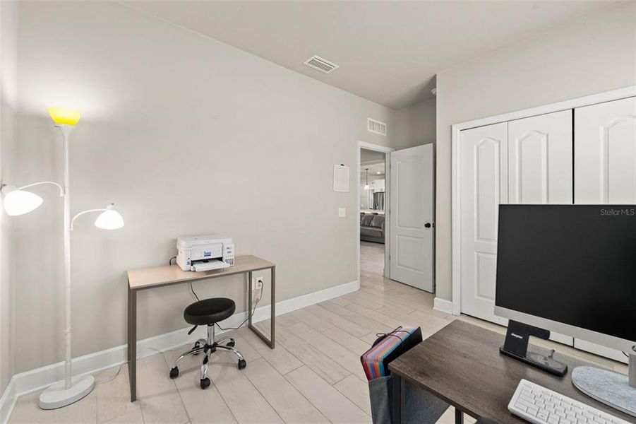 Furnished interior view inside a new home in , Newberry (Image 35).