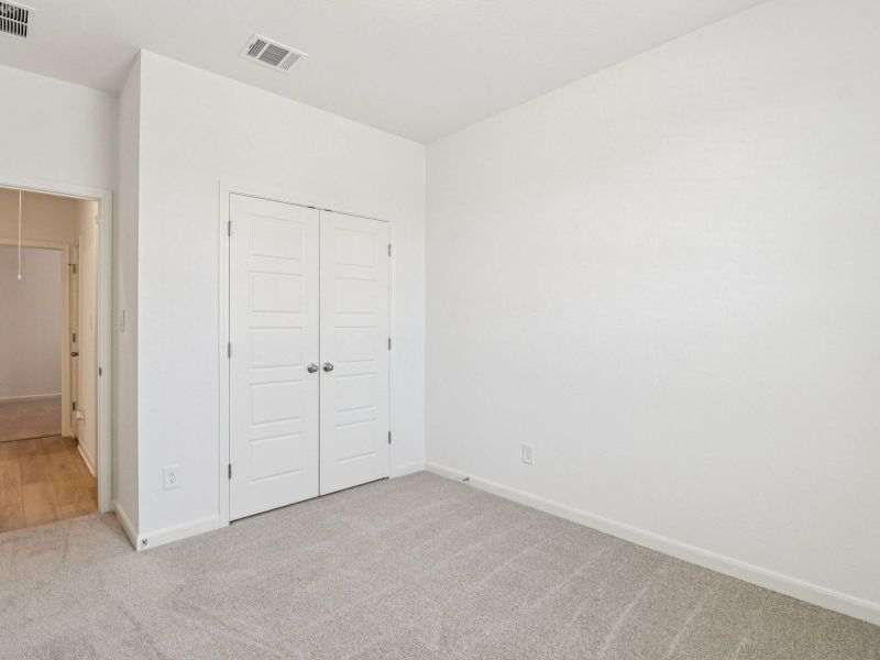Spacious, unfurnished interior of a new home in Kallison Ranch, San Antonio (Image 31).