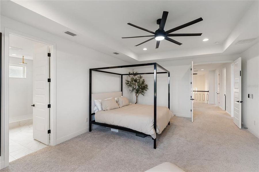 Furnished interior view inside a new home in , Bradenton (Image 34).