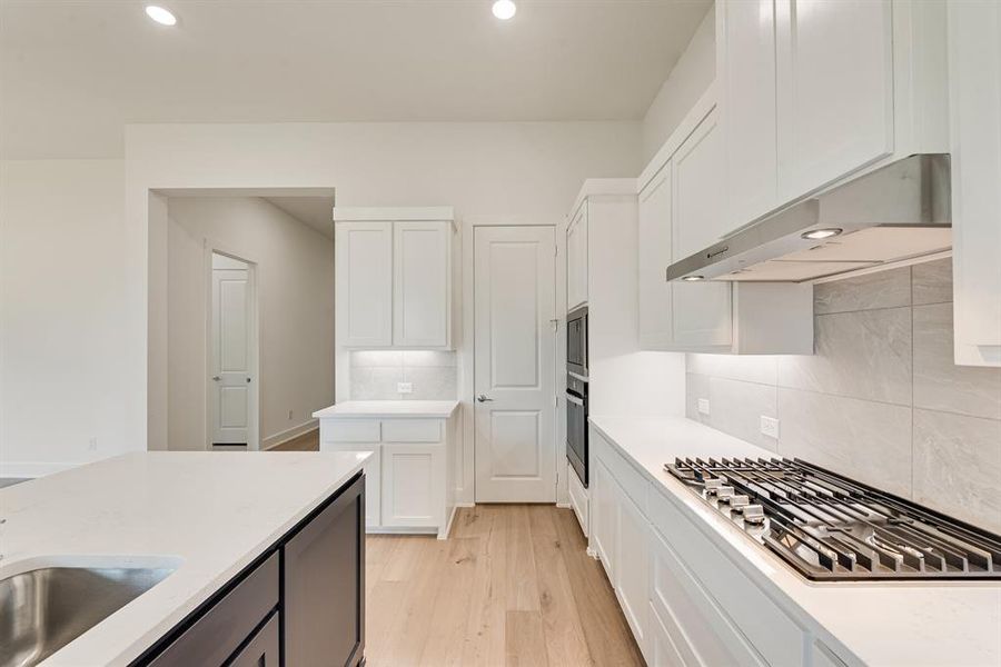 Furnished interior view inside a new home in Hillside Village, Celina (Image 7). Furnished interior view inside a new home in Hillside Village, Celina (Image 7).