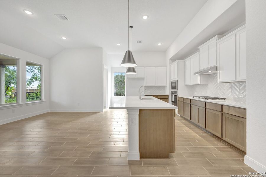 Spacious, unfurnished interior of a new home in Everly Estates, San Antonio (Image 20). Spacious, unfurnished interior of a new home in Everly Estates, San Antonio (Image 20).