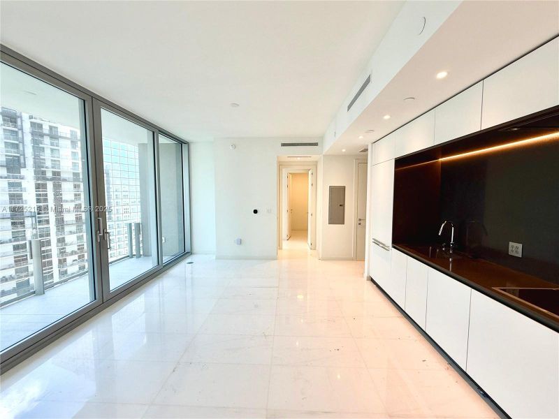 Spacious, unfurnished interior of a new home in Aston Martin Residences, Miami (Image 4).