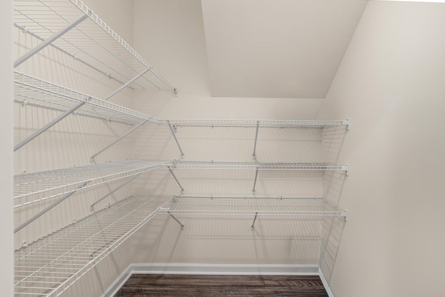 Spacious, unfurnished interior of a new home in Parker's Preserve, Ridgeville (Image 34).