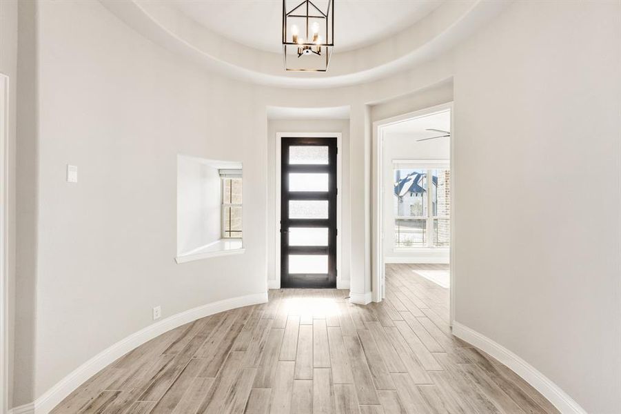 Spacious, unfurnished interior of a new home in Hayes Crossing, Midlothian (Image 15).