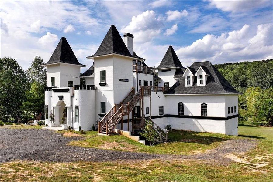 Image 61 of a home in .