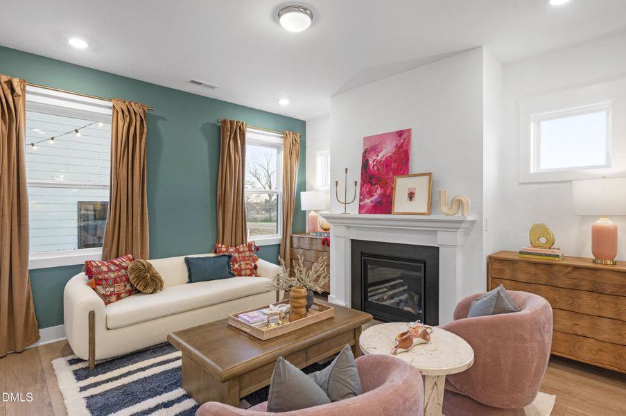 APA-0019*_Creator_C_Family