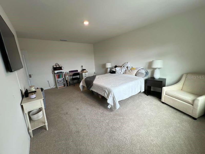 Furnished interior view inside a new home in Deer Run, Davenport (Image 11). Furnished interior view inside a new home in Deer Run, Davenport (Image 11).