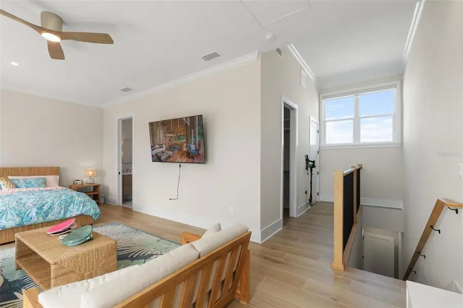 Furnished interior view inside a new home in , Madeira Beach (Image 53).