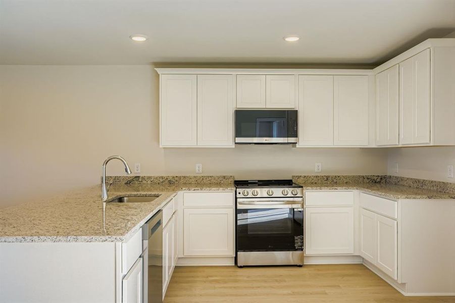 Furnished interior view inside a new home in Middlefield Village, Dallas (Image 13). Furnished interior view inside a new home in Middlefield Village, Dallas (Image 13).