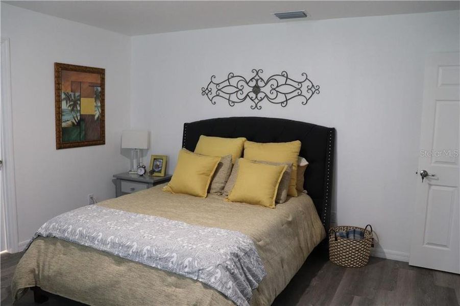 Furnished interior view inside a new home in , Dunnellon (Image 6).