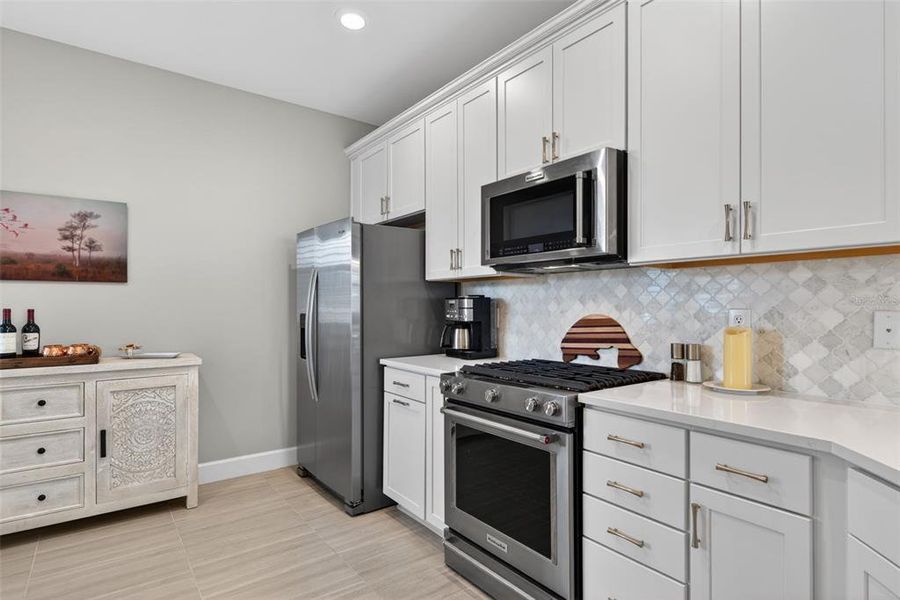 Furnished interior view inside a new home in , Englewood (Image 12).