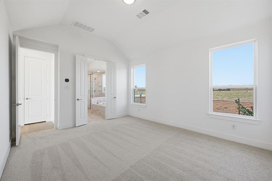 Spacious, unfurnished interior of a new home in Mosaic, Celina (Image 14).