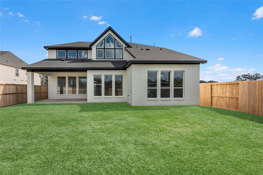 *Grass has been digitally enhanced.