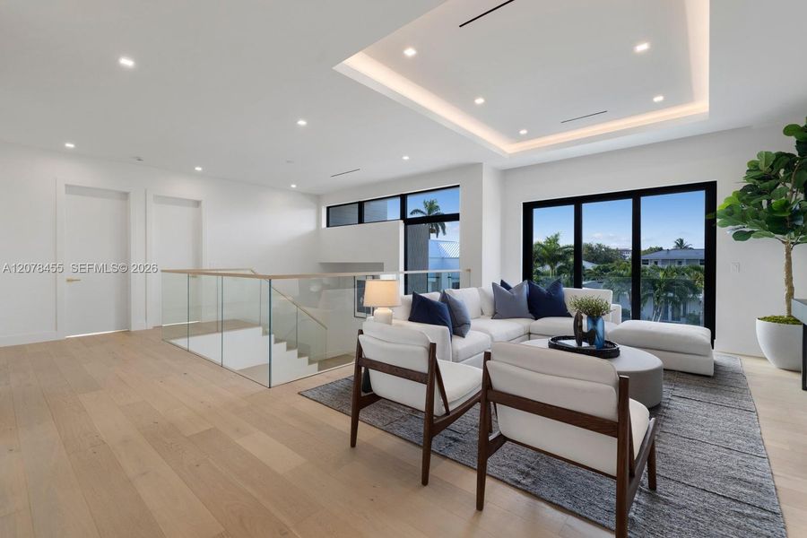 Furnished interior view inside a new home in , Boca Raton (Image 52).