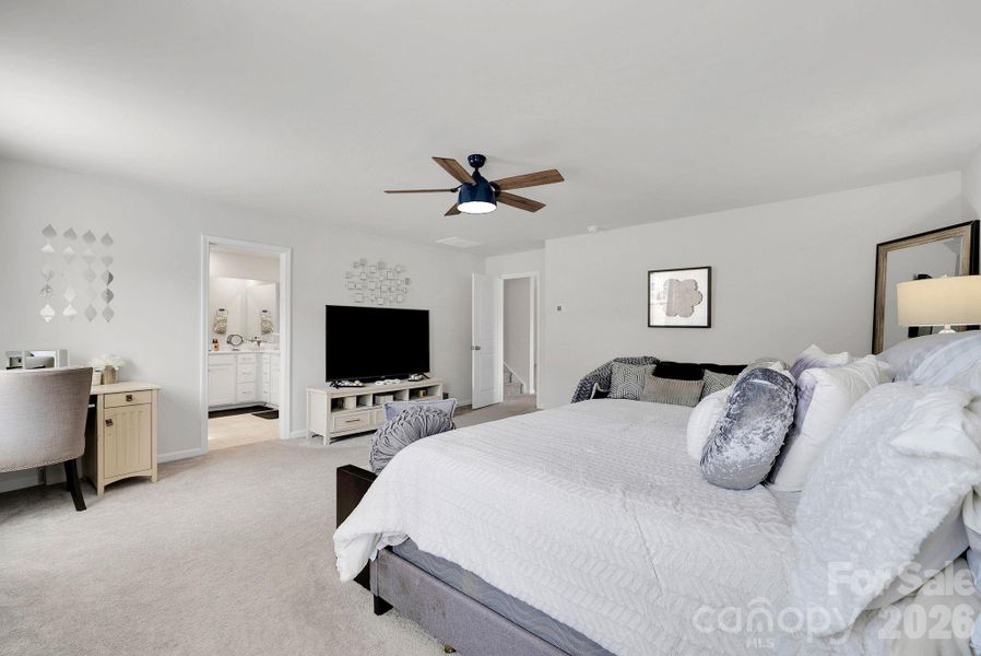 Furnished interior view inside a new home in Falls Cove at Lake Norman, Troutman (Image 22).