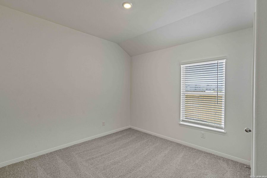 Spacious, unfurnished interior of a new home in , San Antonio (Image 17).